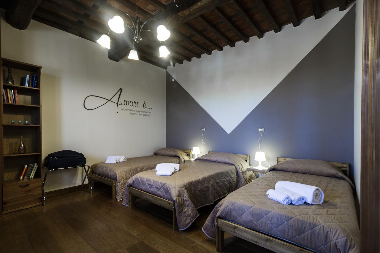 Flori'S Bed & Breakfast เวียเรจโจ ภายนอก รูปภาพ